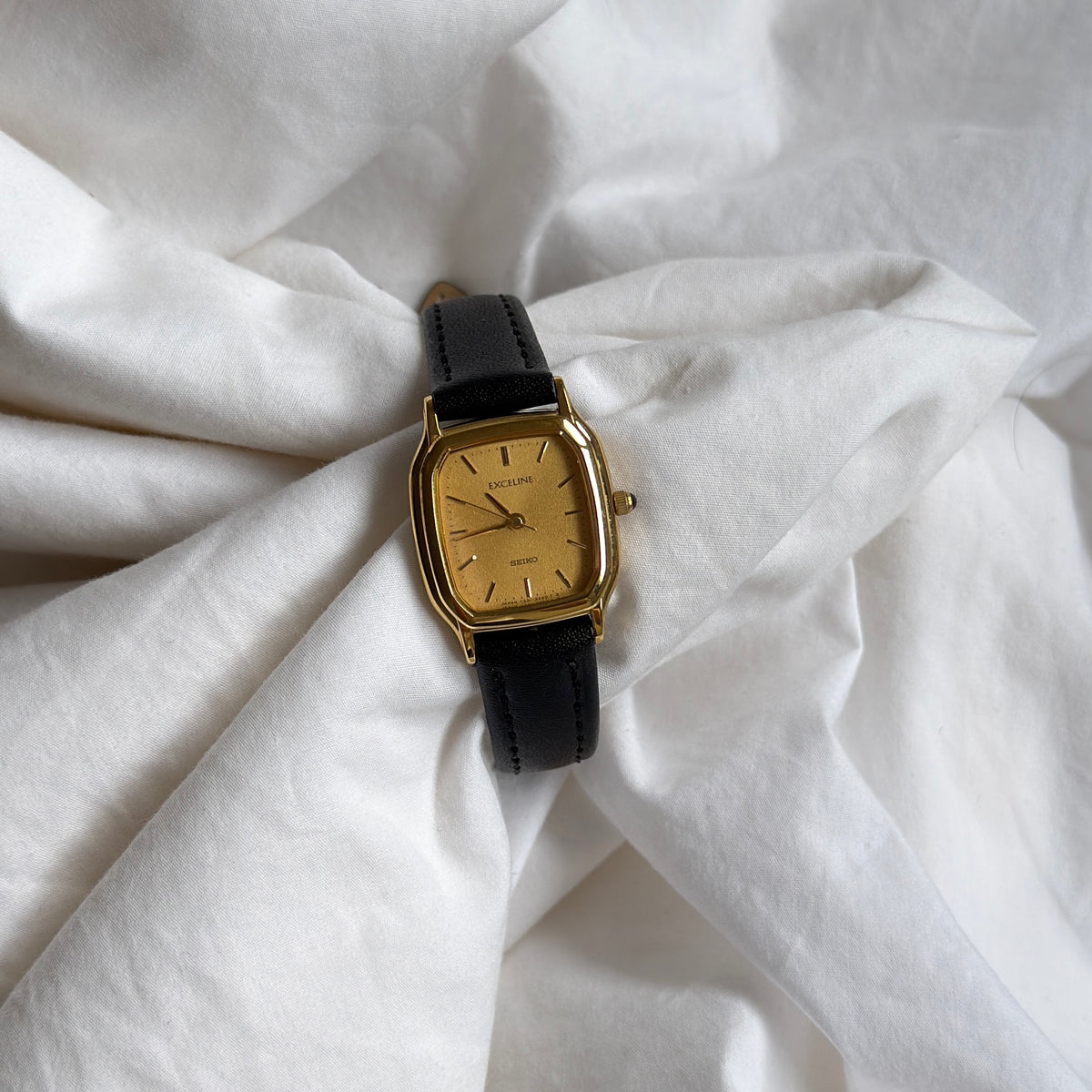 90s Seiko Exceline Gold Rectangular Leather Watch