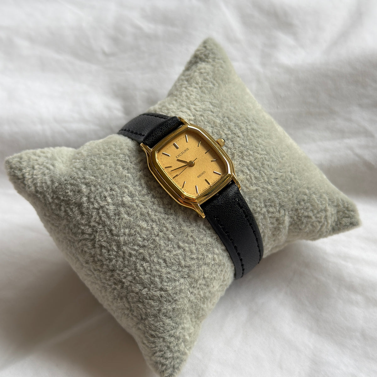 90s Seiko Exceline Gold Rectangular Leather Watch