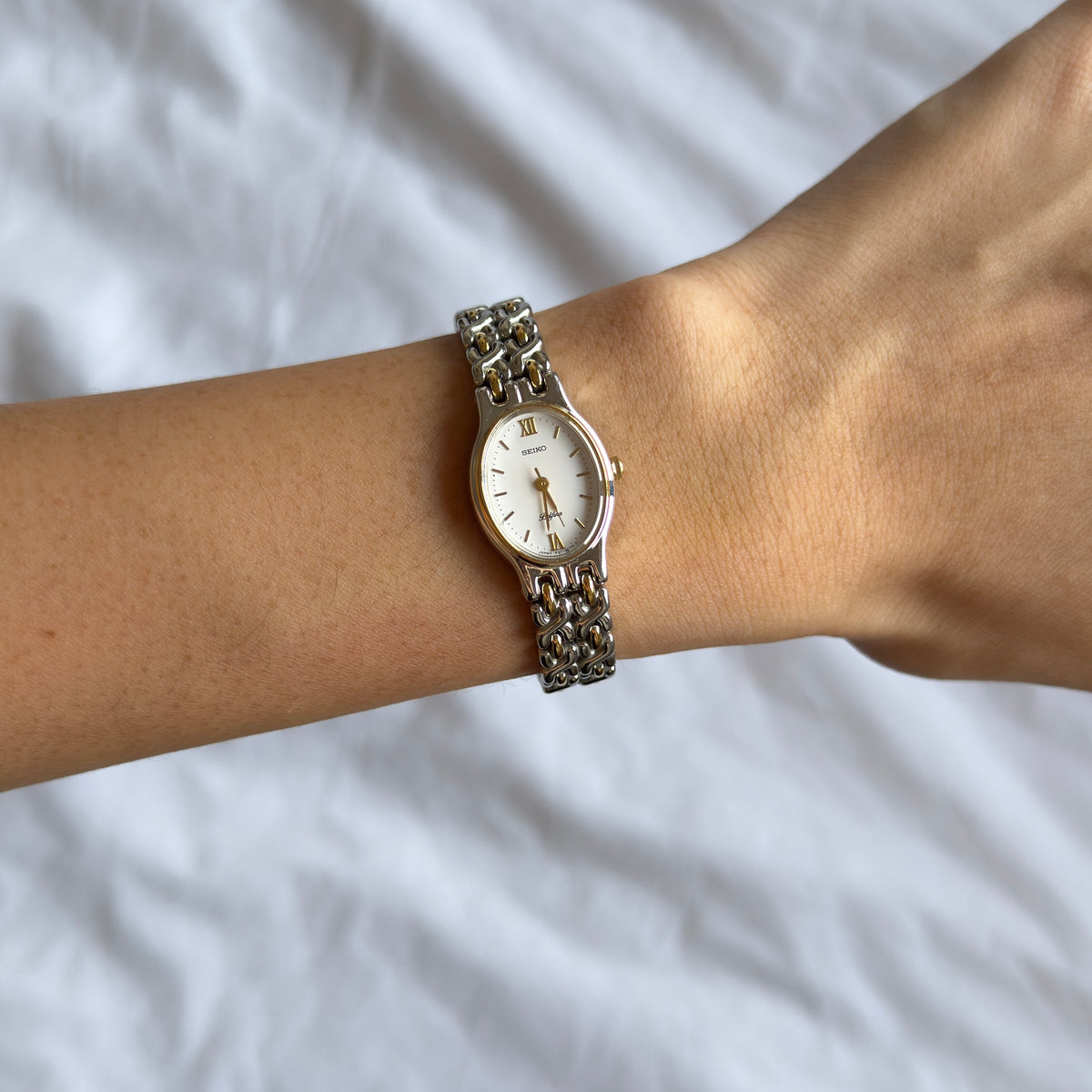 90s Seiko Oval Belfina Watch