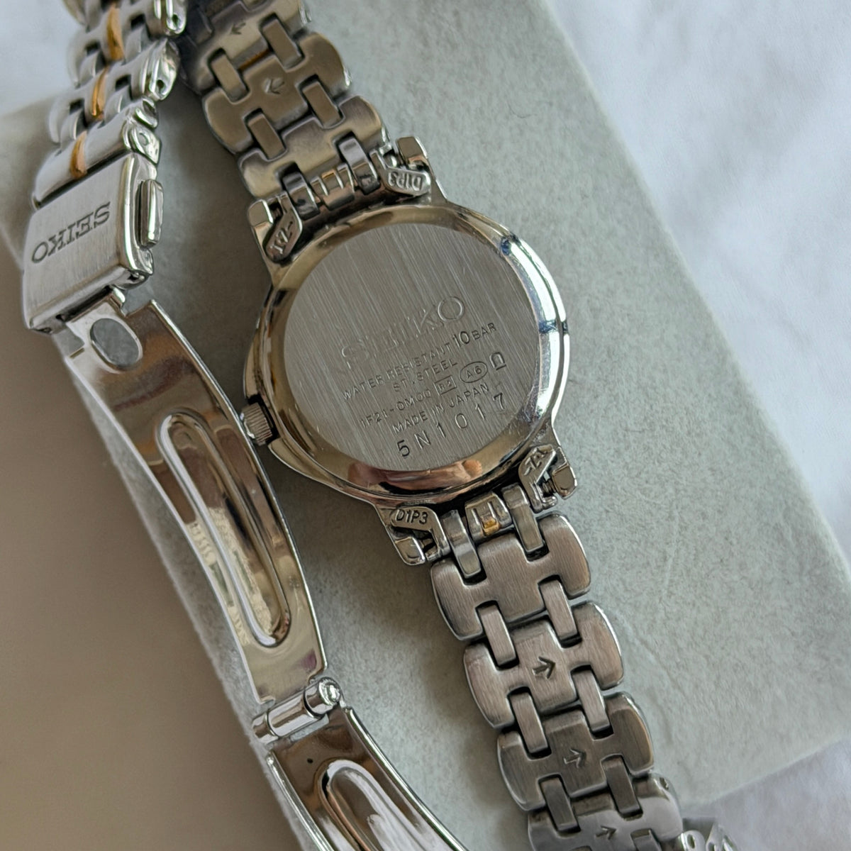 90s Seiko Duotone Round Watch