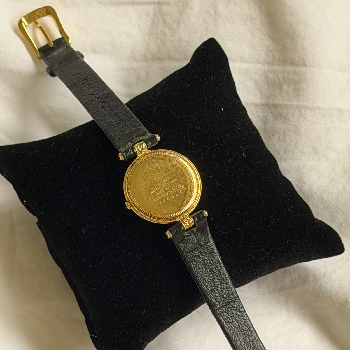 90s Seiko Exceline Round Roman Numeral Watch