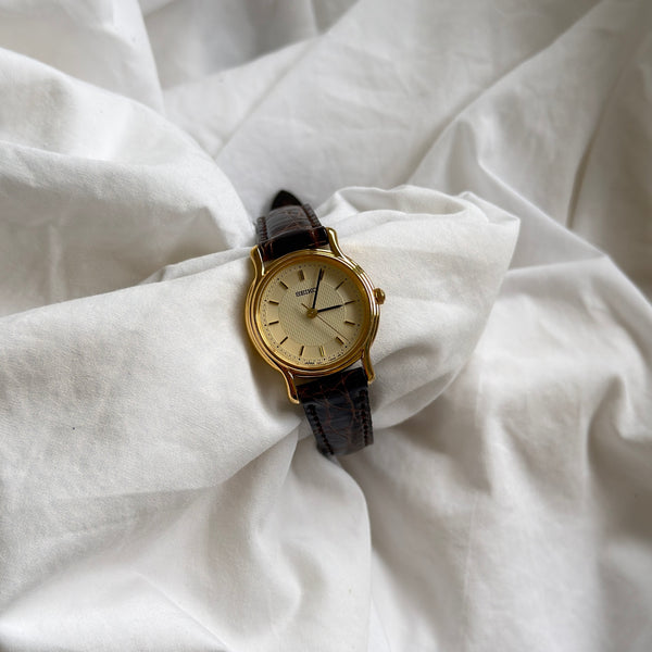 90s Seiko Gold Round Leather Watch