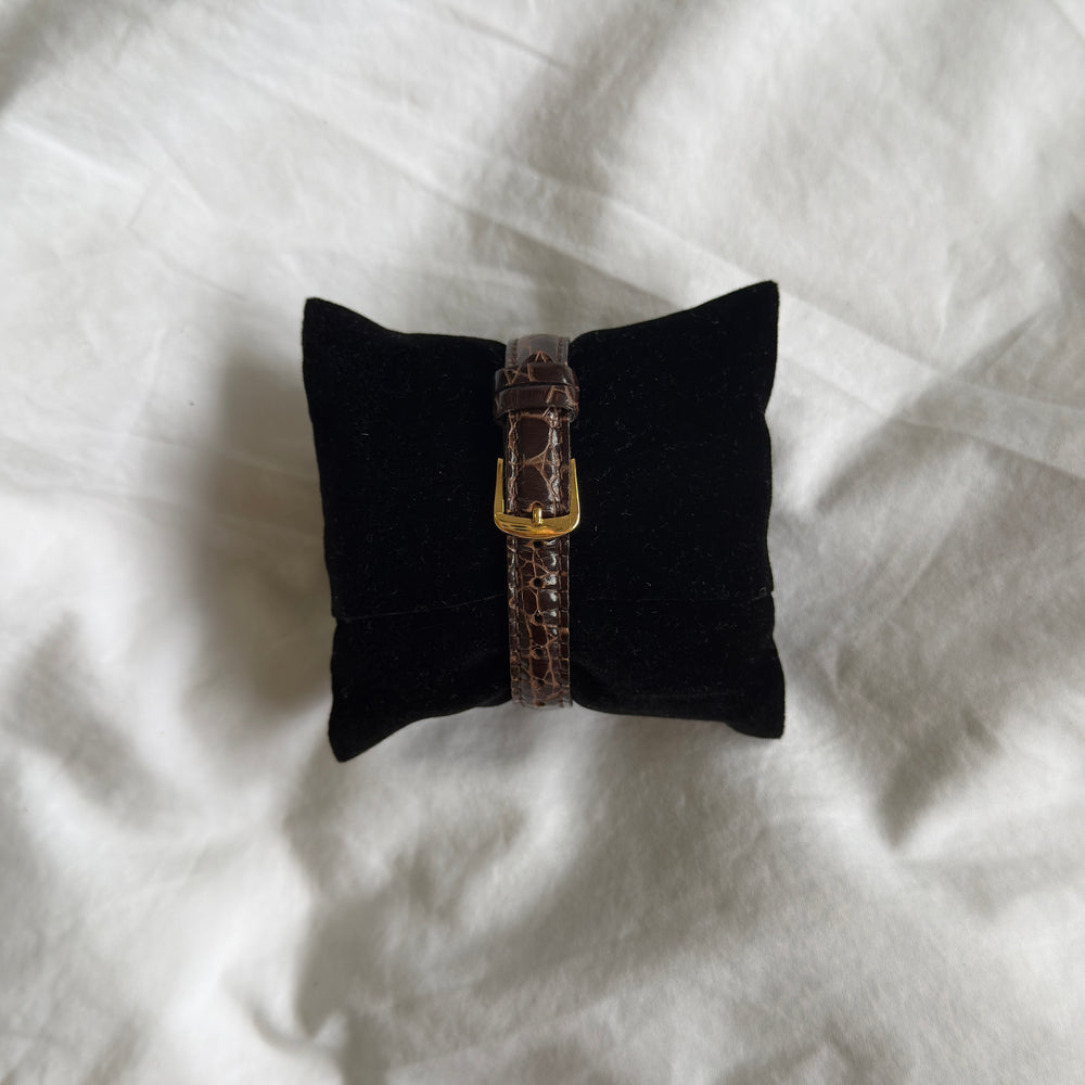 90s Seiko Gold Round Leather Watch