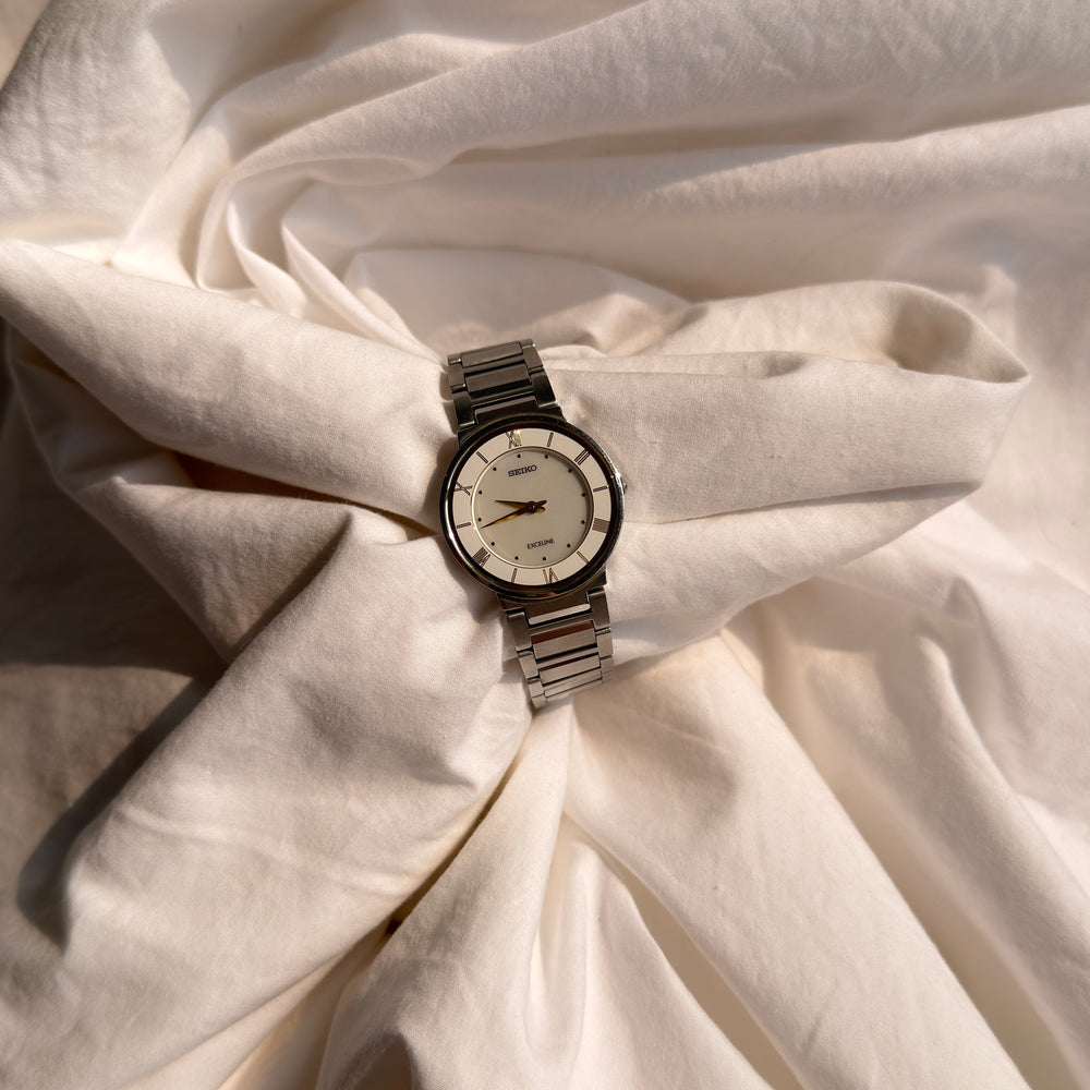 90s Seiko Exceline Shell Dial Roman Numeral Watch