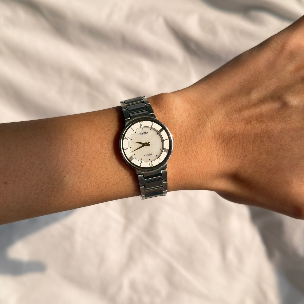 90s Seiko Exceline Shell Dial Roman Numeral Watch