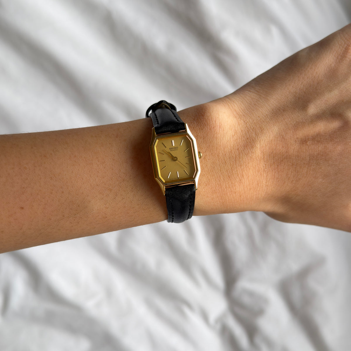 90s Seiko Gold Octagonal Leather Watch
