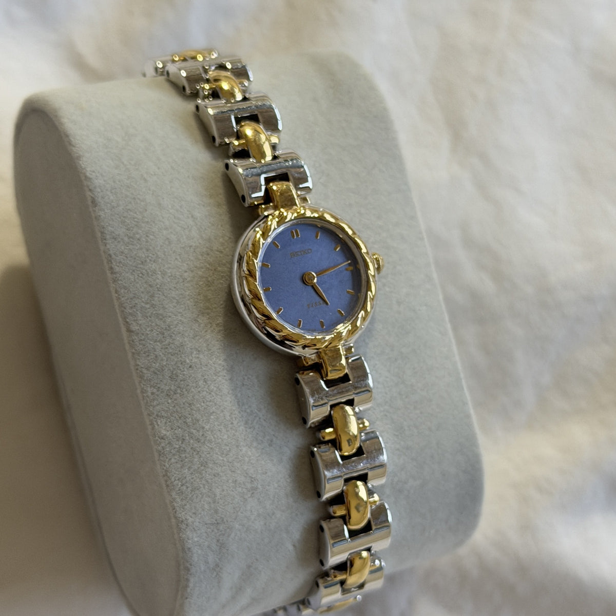 90s Seiko Periwinkle MOP Tisse Watch