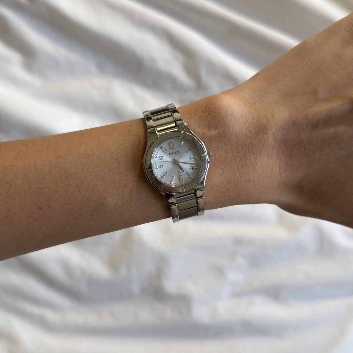 00s Seiko Lukia Silver Round Watch