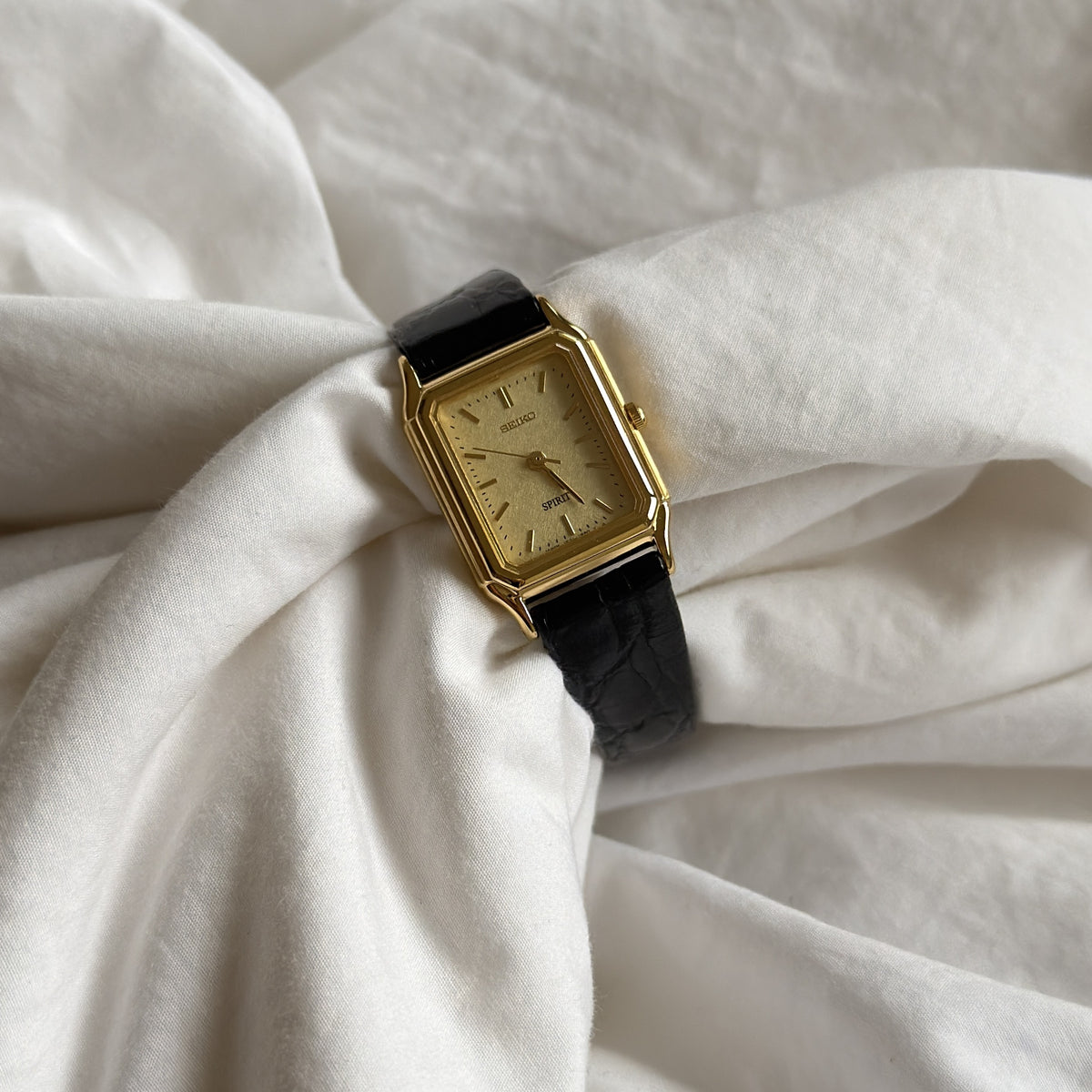 90s Seiko Spirit Gold Rectangular Leather Watch