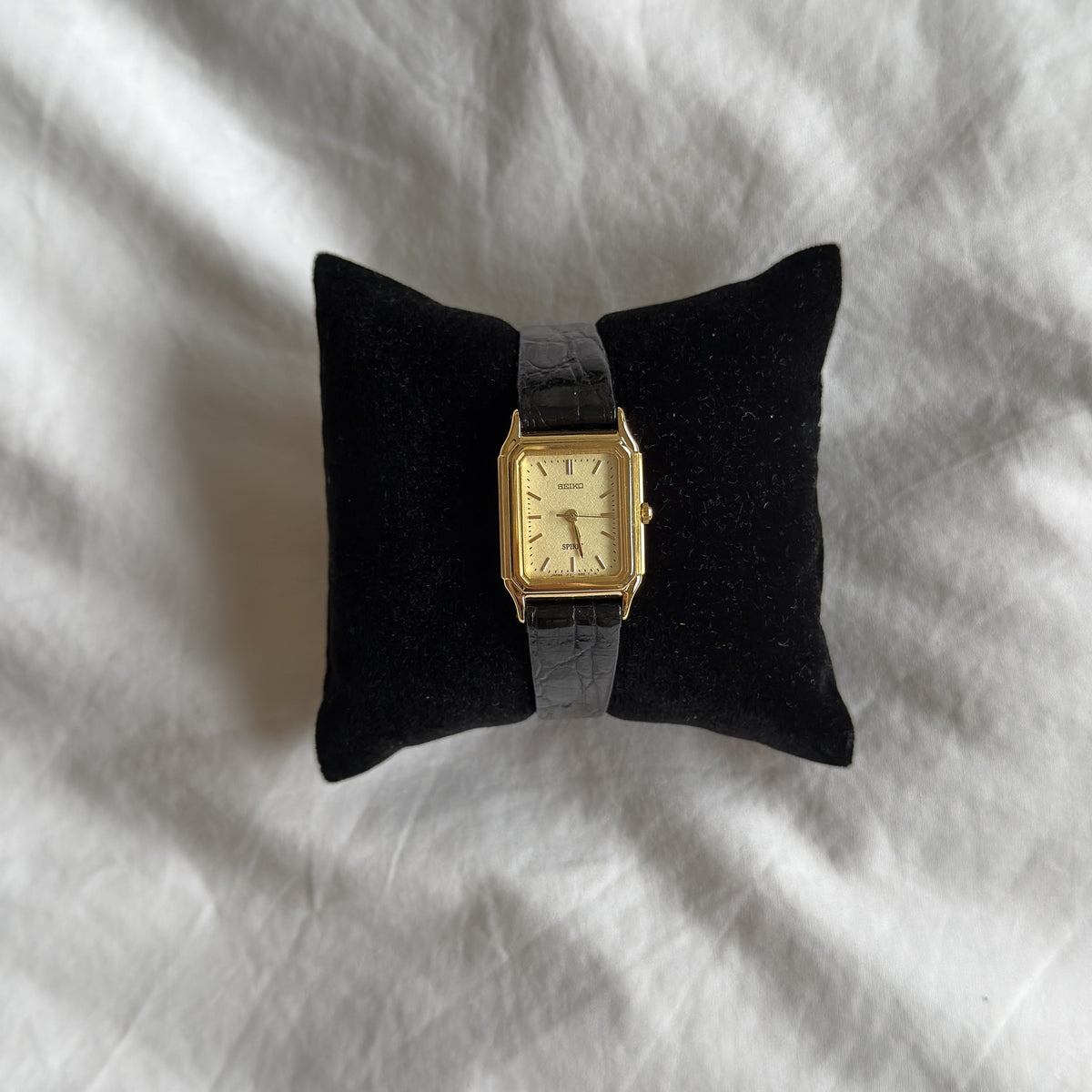 90s Seiko Spirit Gold Rectangular Leather Watch