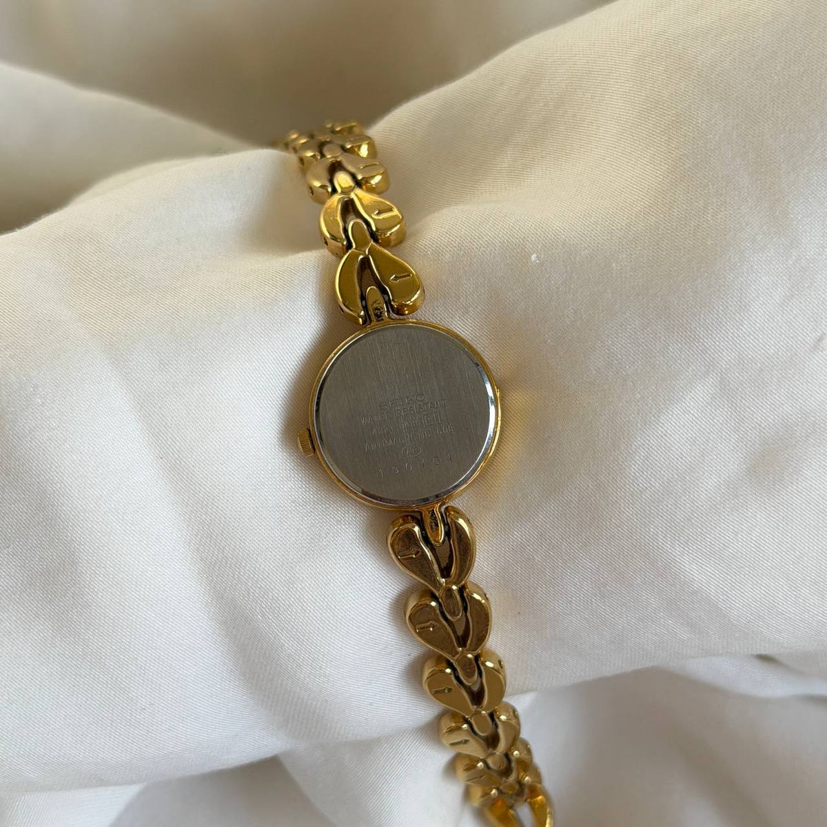 90s Seiko Gold Lucent Watch