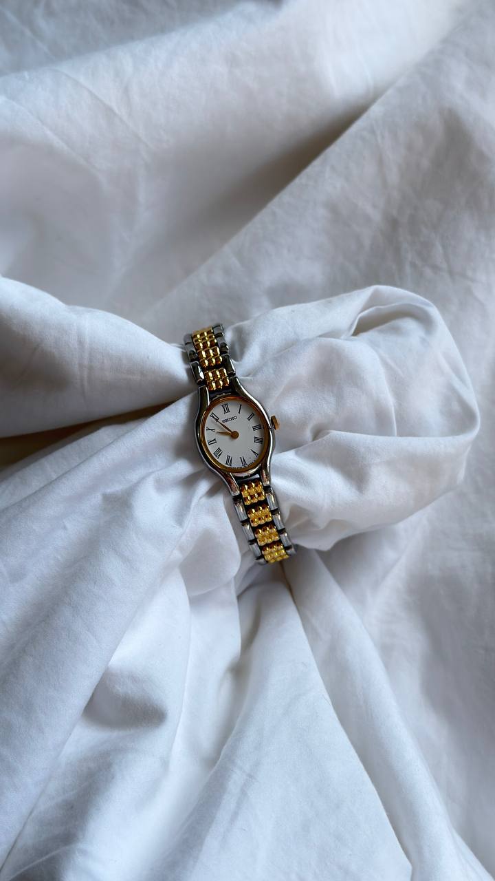 Seiko Oval Duotone Watch