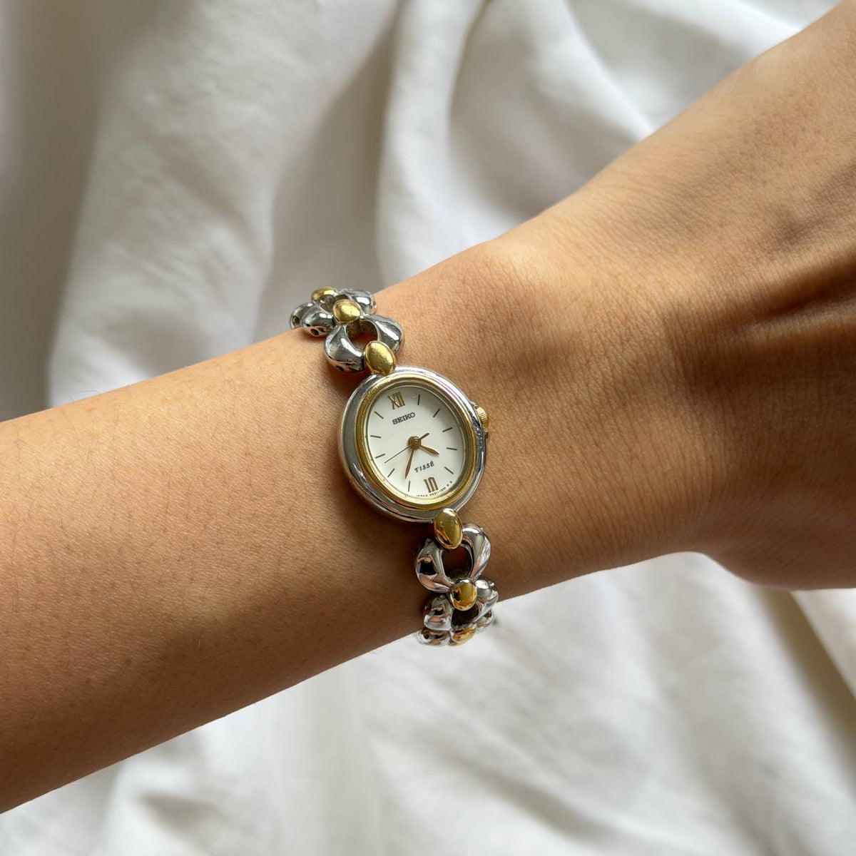 90s Seiko Tisse Oval Duotone Watch