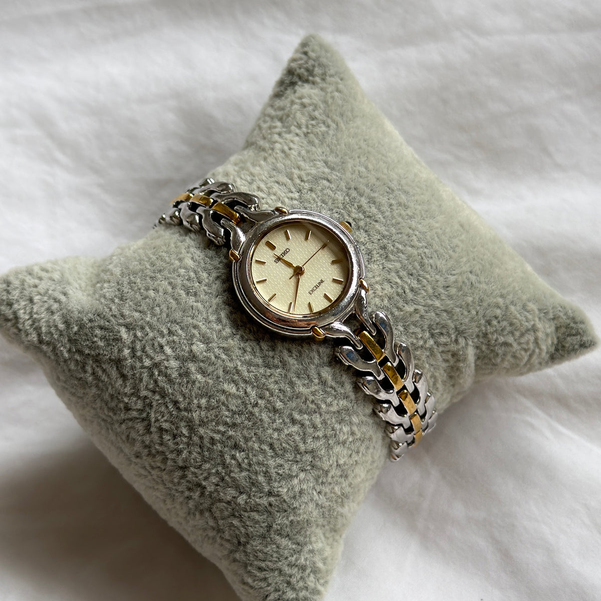 90s Seiko Exceline Duotone Round Herringbone Watch